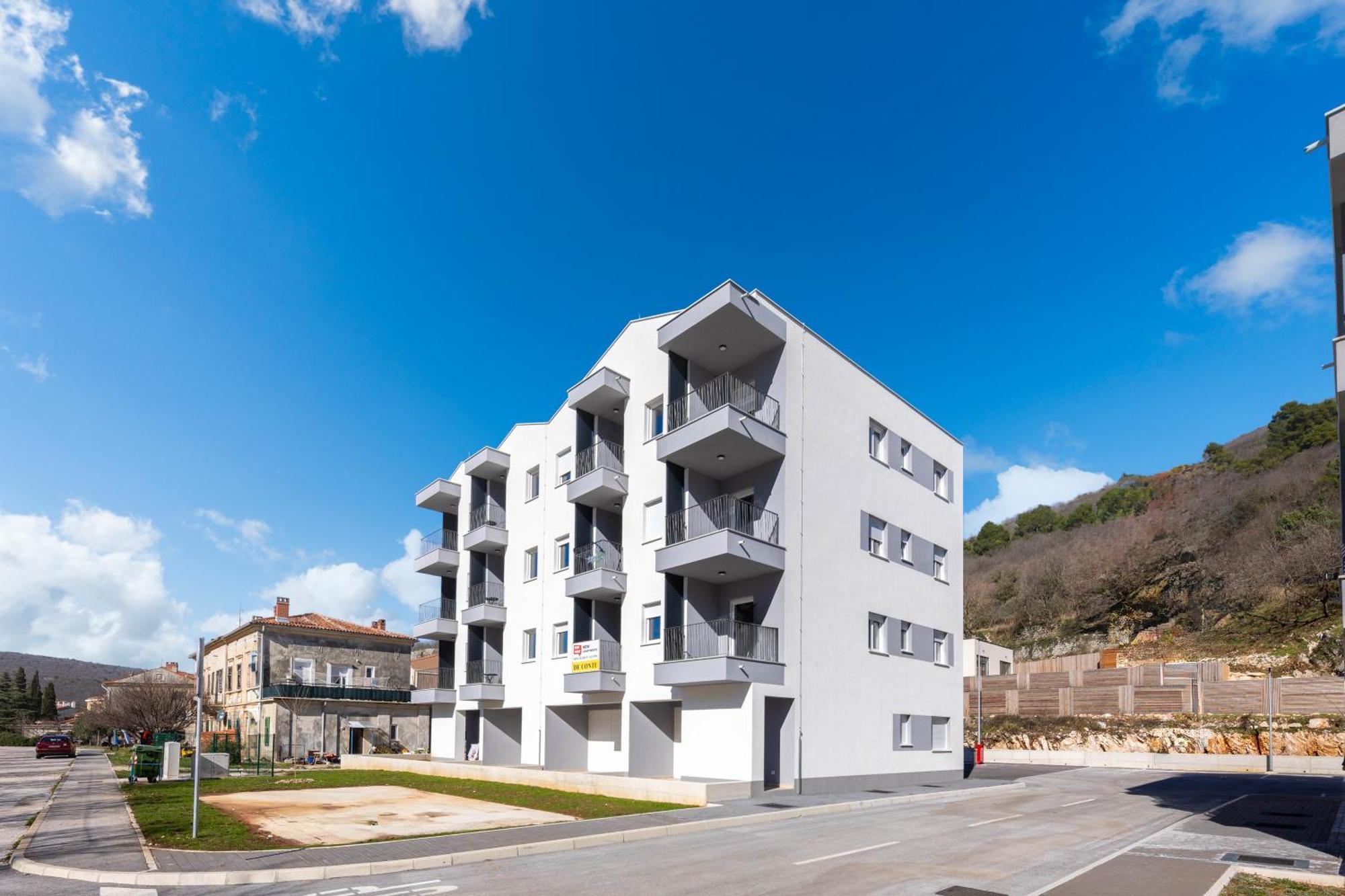 Seafront Villa Andrijana - Happy Rentals Plomin Eksteriør bilde